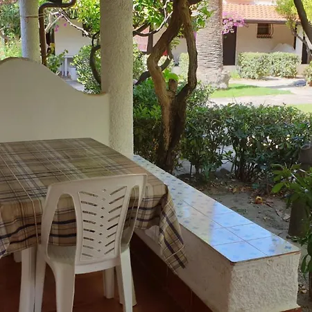 Tatil Evi Villaggio La Tonnara Bilocale Con Patio N 114
